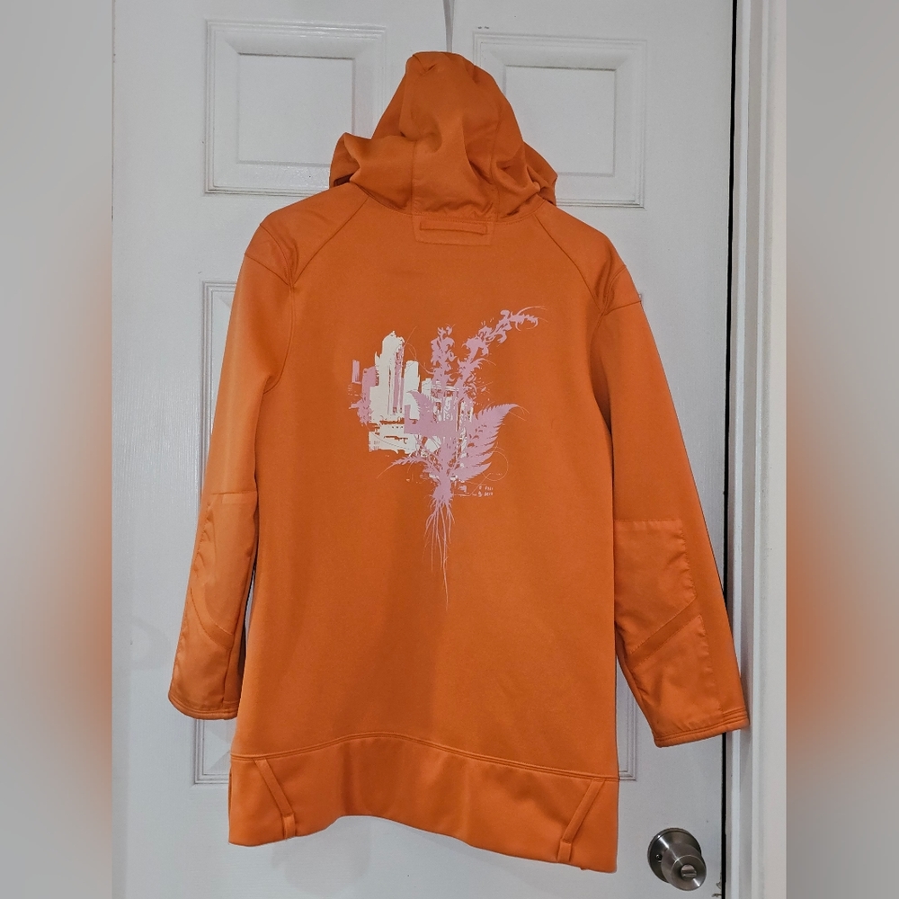 Like new. Nike ACG Full Zip Hoodie jacket